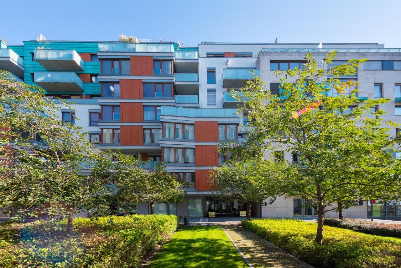 Luxury Apartment River Diamond Residence Praga Exterior foto